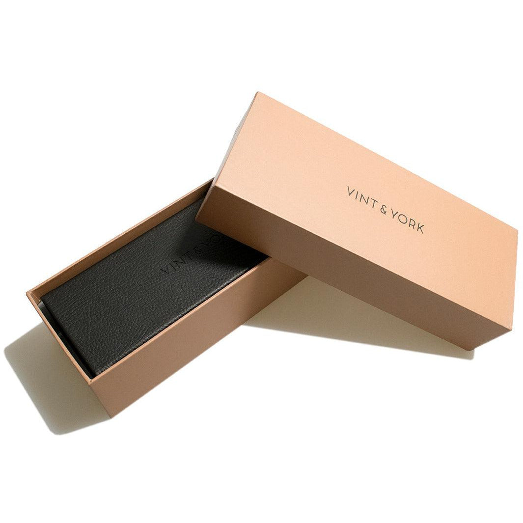 FANCY BLACK CASE from Vint & York
